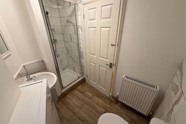 Room 4, 44a, Cambridge Street, Wellingborough photo 4