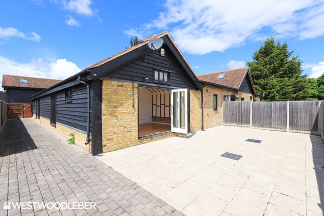 Thumbnail Barn conversion to rent in The Meadow, Hailey Lane, Hailey, Hertford