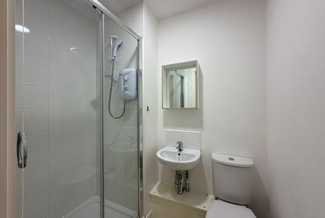 68 Keele House, The Midway, Newcastle photo 3