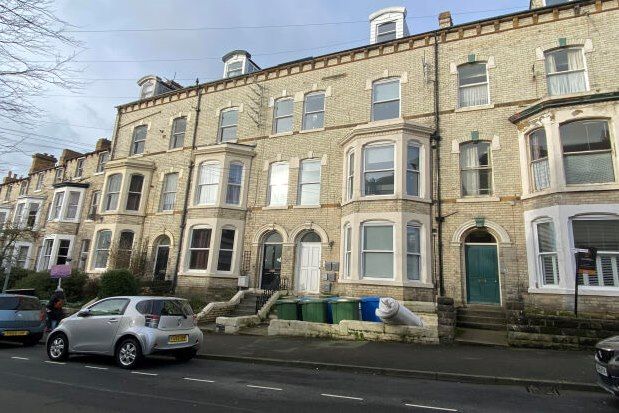 Thumbnail Flat to rent in Royal Avenue, Scarborough