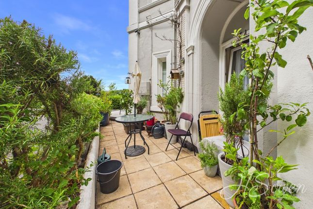 Flat 4, Mount Stuart, Higher Woodfield Road, Torquay photo 3