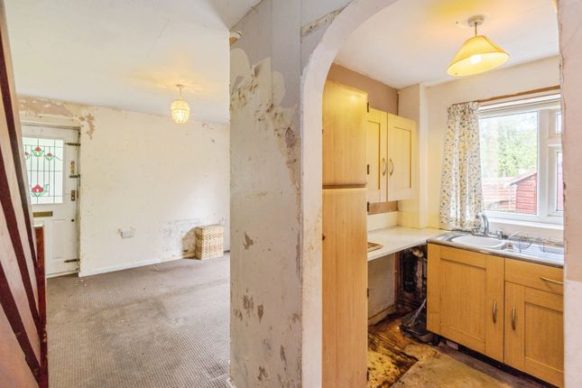 7, Nairn Close, Warrington photo 3