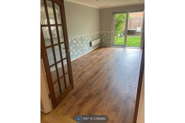 Welsummer Way, Cheshunt, Waltham Cross photo 2