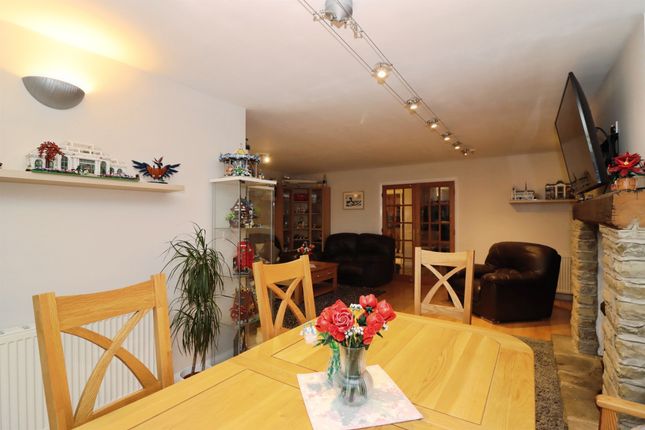 76, Alfreton Road, Sutton-In-Ashfield photo 4