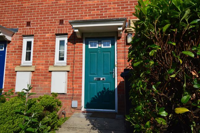 Thumbnail Property to rent in Huxley Close, Wexham, Slough