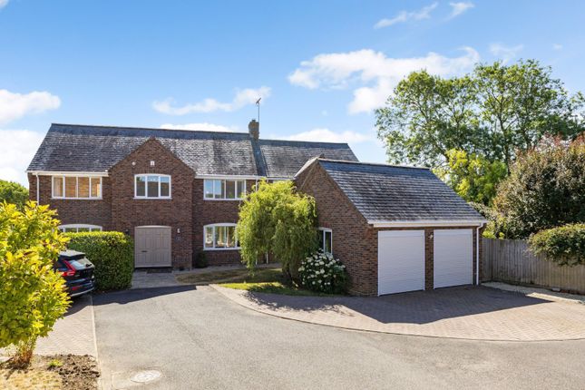 6-bed detached on 2, Old School Close, Bourne, £775,000
