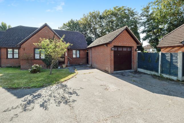 Thumbnail Bungalow for sale in Bonnett Mews, Hornchurch, Essex