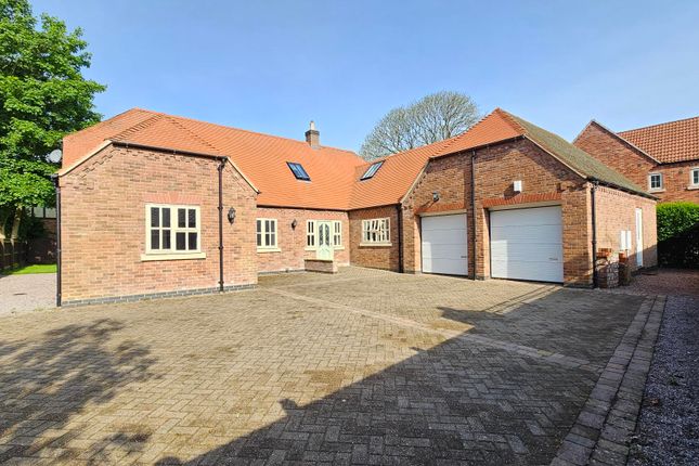 Thumbnail Detached house for sale in New Street, Heckington
