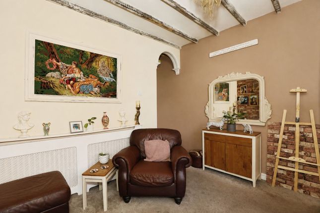 21, Cruso Street, Leek photo 3