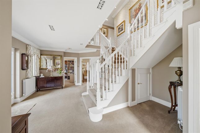 2, Holhouse Lane, Bury photo 4
