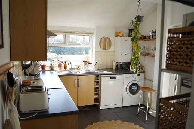 27, Albert Street, Llanelli photo 3