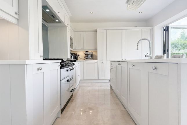 Kitchen Breakfast Room