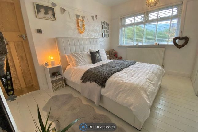 Barlow Road, Broadheath, Altrincham photo 5
