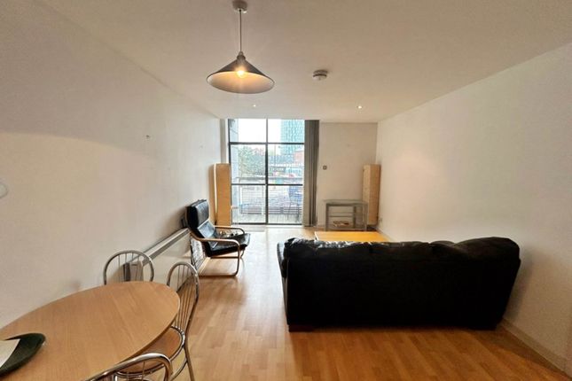 Thumbnail Flat to rent in Deansgate Quay, Manchester
