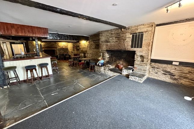 The Barley Sheaf, Church Street, Liskeard photo 3