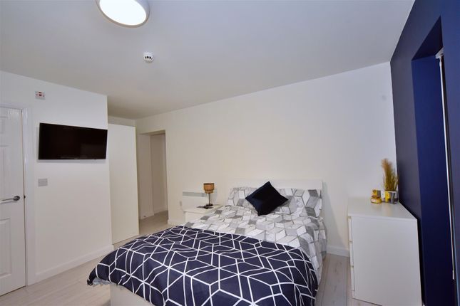Flat to rent in Southfield Road, Middlesbrough, North Yorkshire