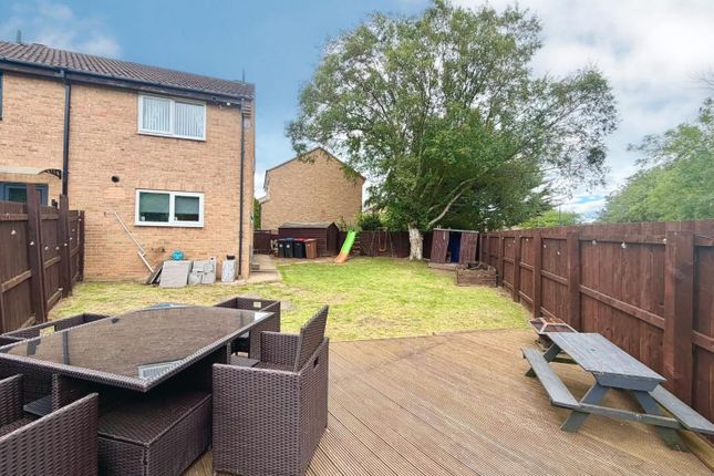 6, Willowbank, Middlesbrough photo 3