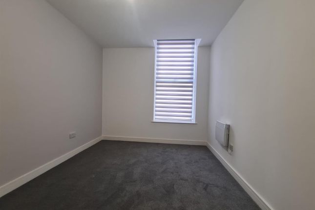 5, Flat 3, Publication House, 14-18 Bradshawgate, Wigan photo 4