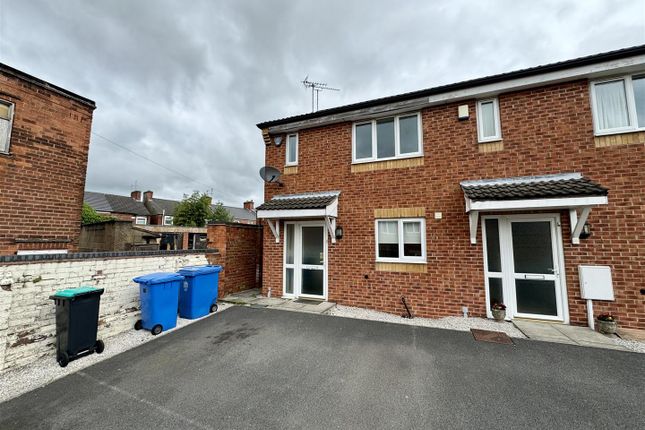 Thumbnail End terrace house to rent in Arundel Court, Mansfield