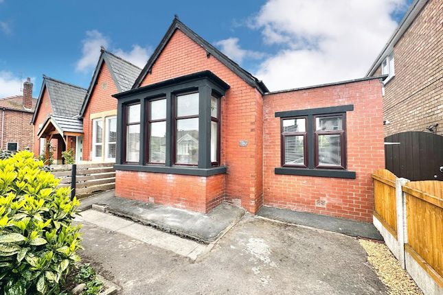 Bungalow for sale in Rossendale Avenue South, Thornton