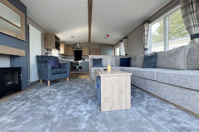 8, Pevensey Bay Holiday Park, Pevensey photo 3