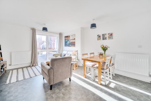 8, Herdwick Avenue, Milton Keynes photo 4