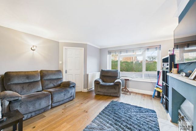20, Bursledon Close, Bognor Regis photo 2