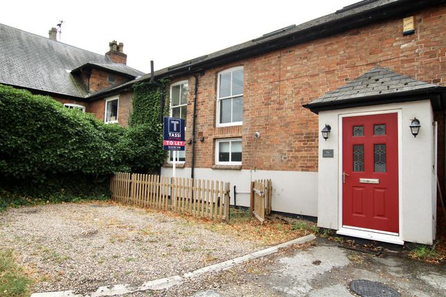 Cottage to rent in Southwell Road, Lowdham, Nottingham