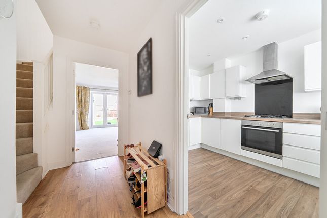 73, Sinclair Drive, Pulborough photo 4
