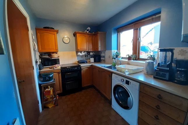 80, Pontwilym, Brecon photo 2