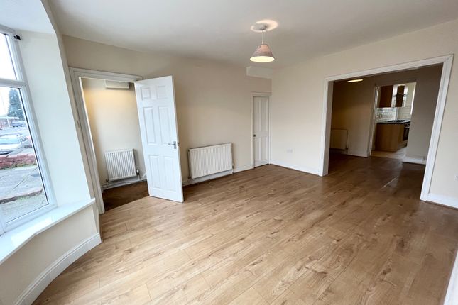546, SWANSEA photo 2