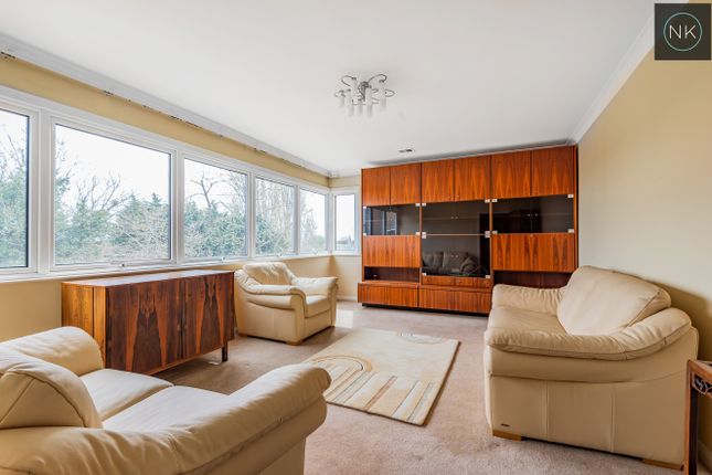Flat for sale in Half Acre, 67-69 Woodford Road, South Woodford, London