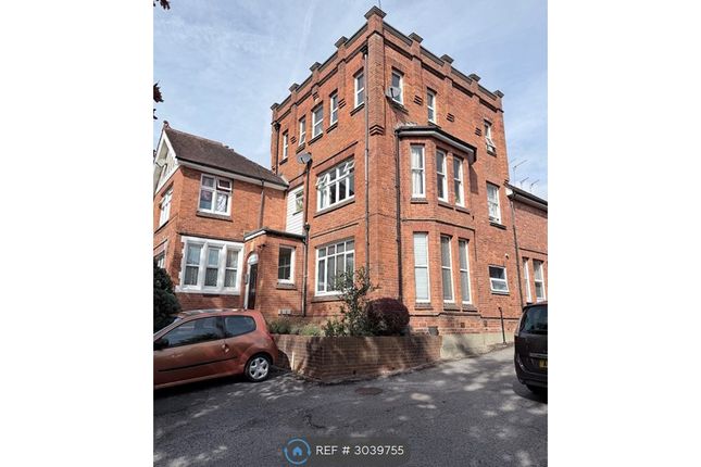 Flat, Brooklands House Brook St, Tonbridge photo 2