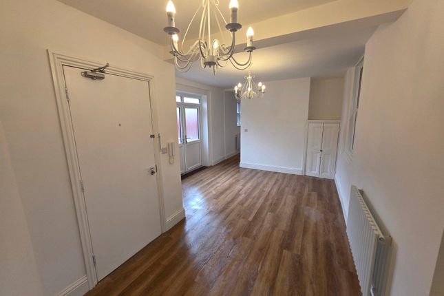 4, Woodland Road, Darlington photo 3