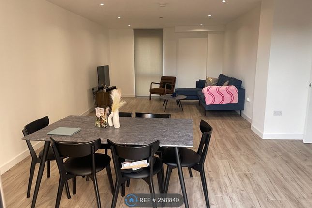 Flat, Gallions Road, London photo 3