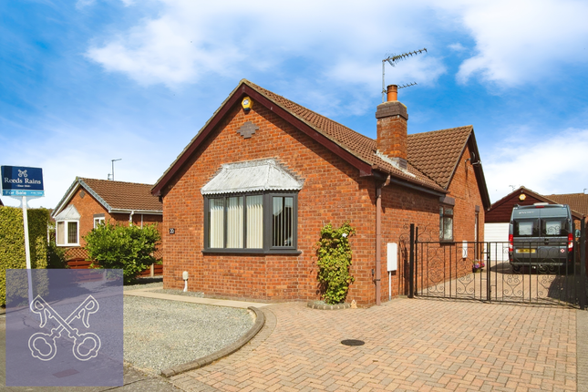 Thumbnail Bungalow for sale in Manor Park, Preston, Hull, East Yorkshire