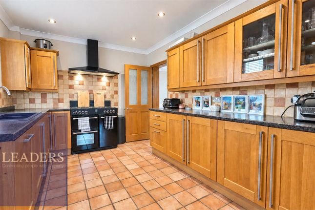 65, Tey Road, Colchester photo 2