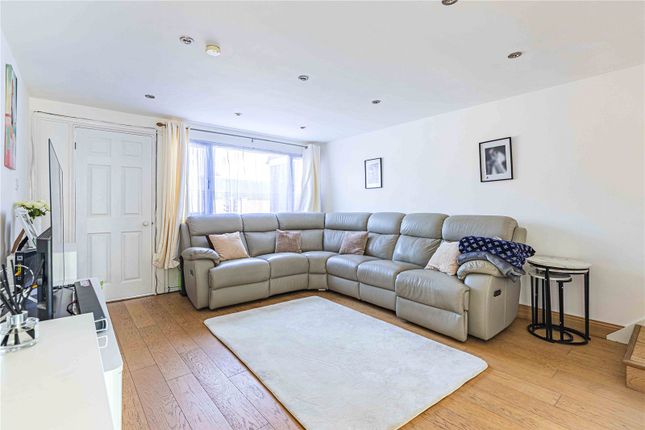 75, High Street, St. Albans photo 4