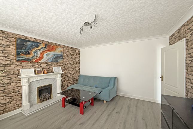 42, Rowley Road, Boston photo 4