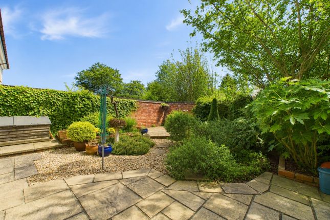 7, Harefield Grove, Cheltenham photo 4