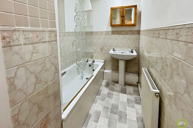 Flat 18, The Old Chapel Victoria Street, Blackburn photo 4