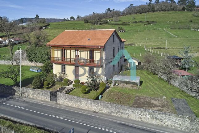 Villa for sale in Lamasanti 33518, Lamasanti, Asturias