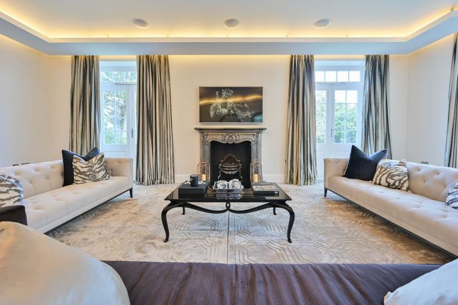 7 Bedroom Detached in BR2 6EQ
