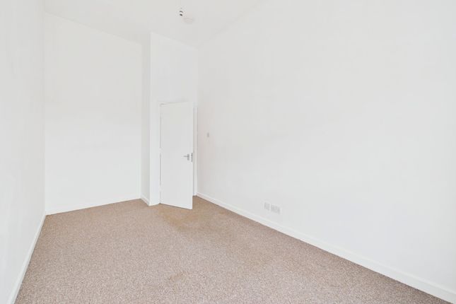 Flat 6, Dunmore Apts Warren Street, Tenby photo 4