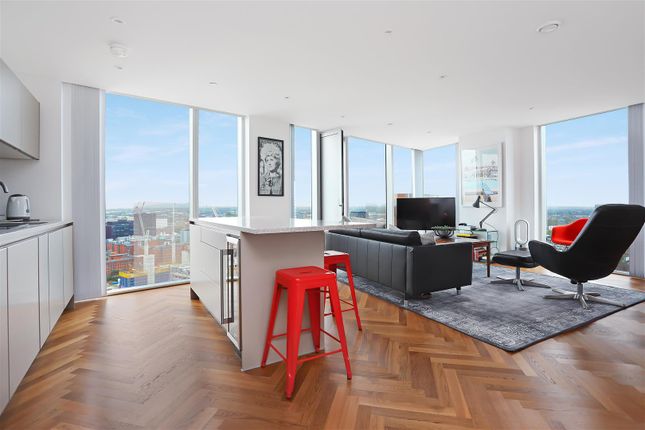 Flat for sale in East Tower, Deansgate Square
