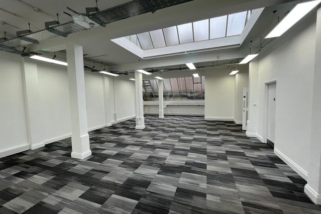 Industrial to let in 64-66 Newington Causeway, Elephant And Castle, London