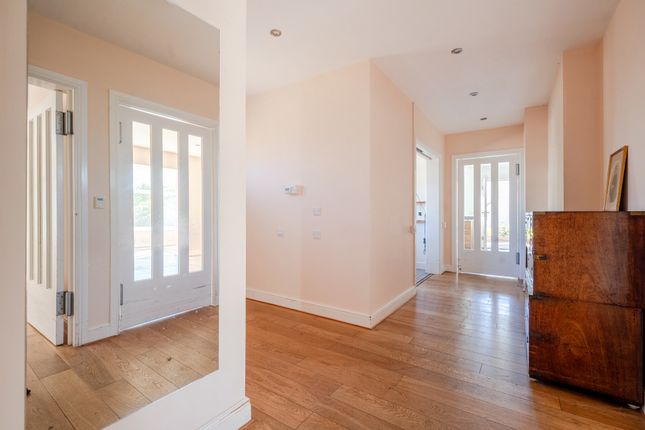 8, Coulsdon Road, Devon photo 4