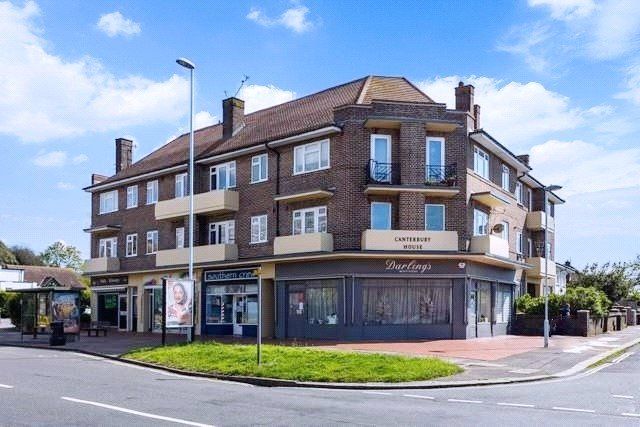 Find 3 Bedroom Flats and Apartments for Sale in Worthing, West Sussex -  Zoopla