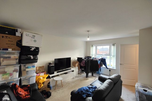 26, Butler Way, West Yorkshire photo 3