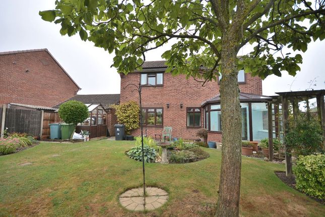 Detached house to rent in Salcey Close, Swanwick, Alfreton